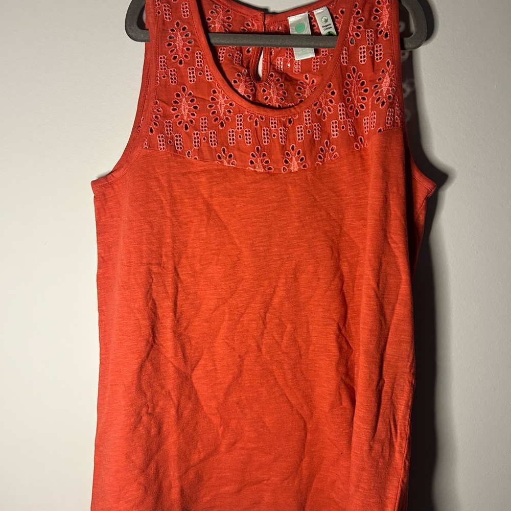 Aventura Orange Sleeveless Tank Top with Lace Detail